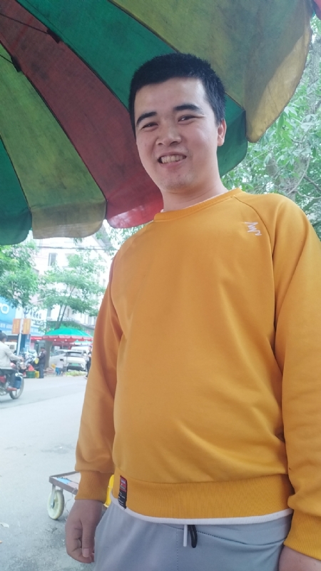 海中寻花柳的第一张照片--广西王婆说媒