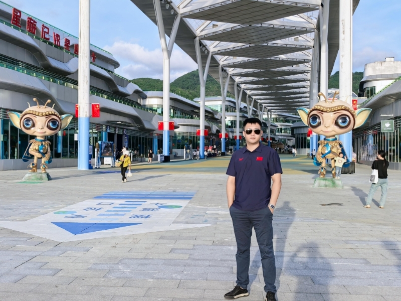 Mr王的第一张照片--广西王婆说媒