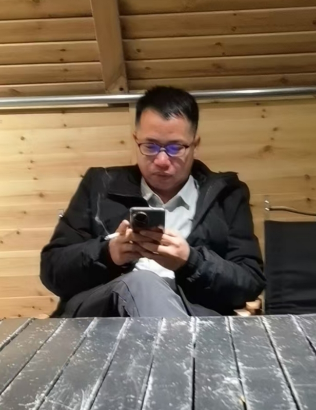 期待一个你的第三张照片--广西王婆说媒