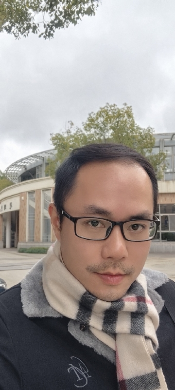 老蔡先生的第二张照片--广西王婆说媒